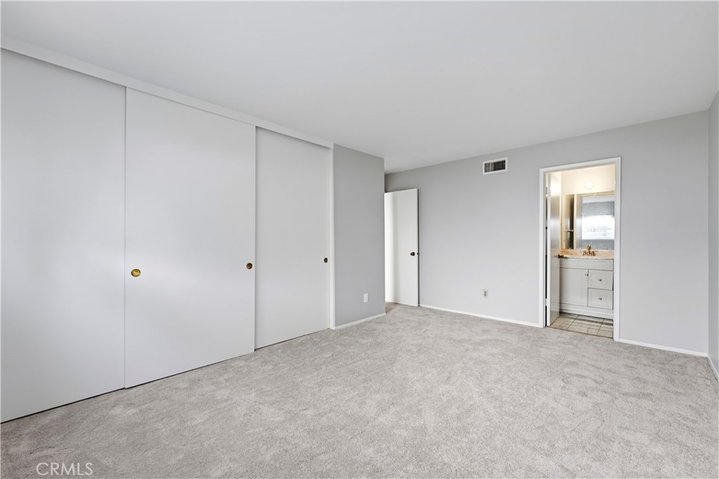 13633 Beach Street Property Photo 20