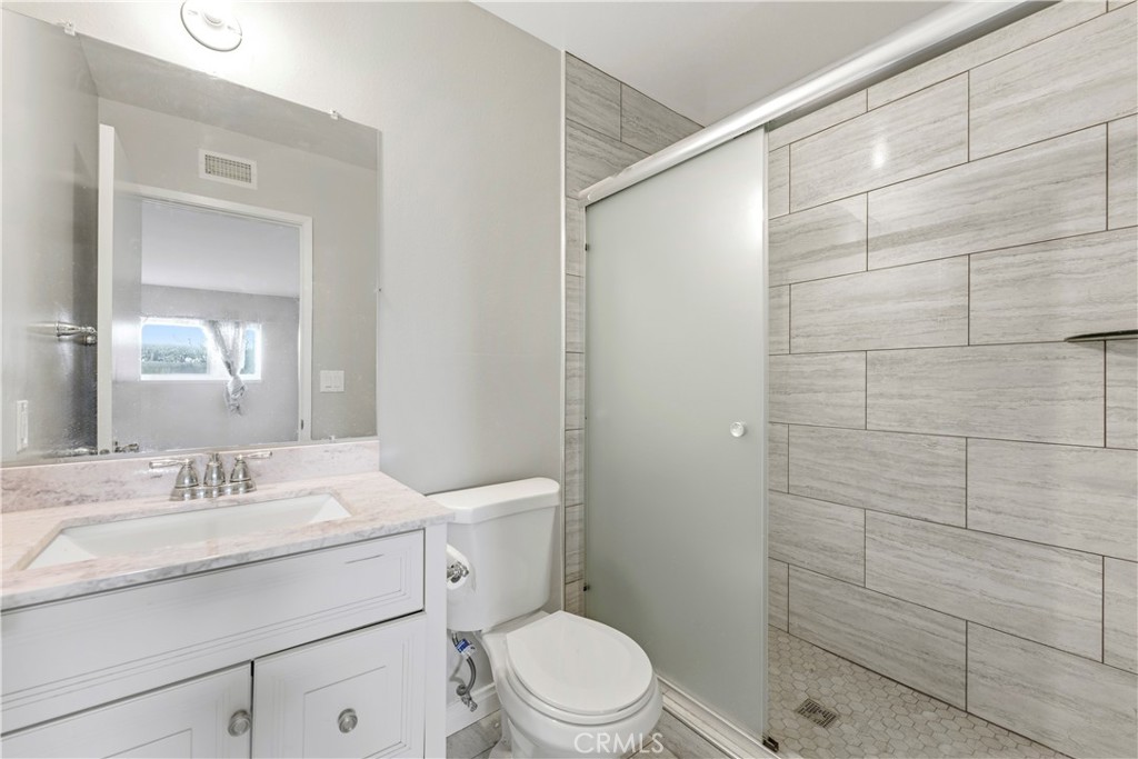 13633 Beach Street Property Photo 21