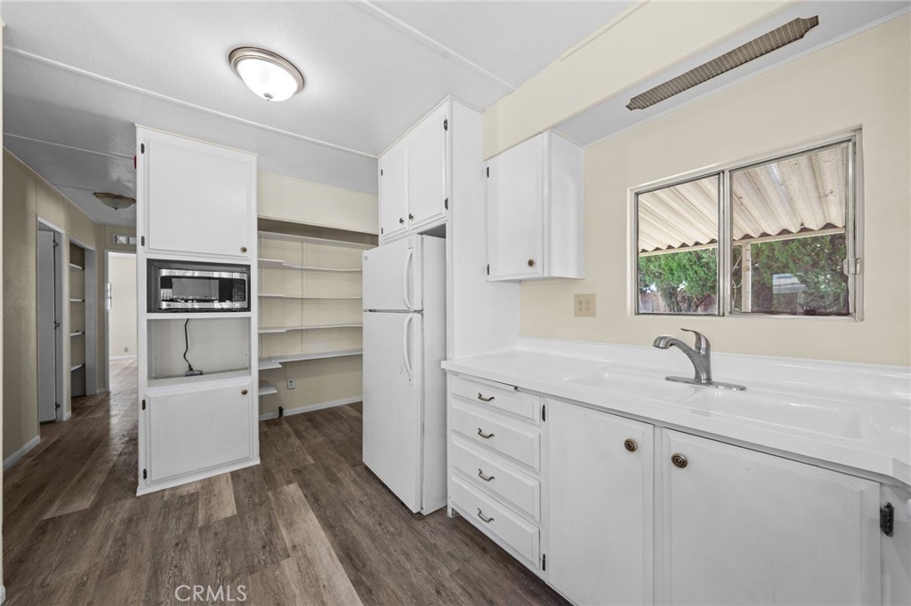 324 Long Street Property Photo 11