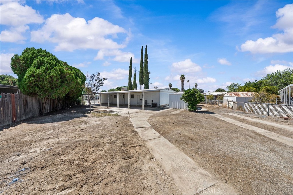 324 Long Street Property Photo 23