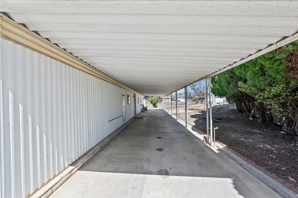 324 Long Street Property Photo 28