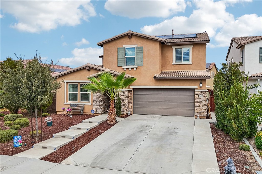 29292 Caravel Drive Property Photo 4
