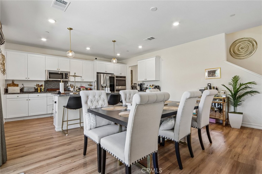 29292 Caravel Drive Property Photo 14