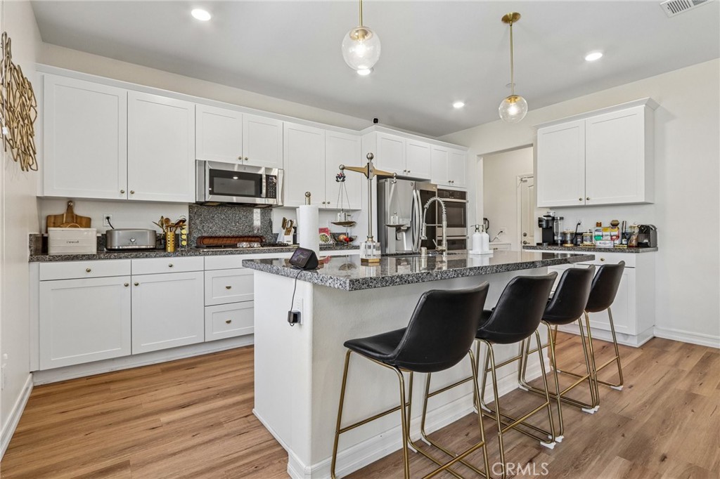 29292 Caravel Drive Property Photo 17
