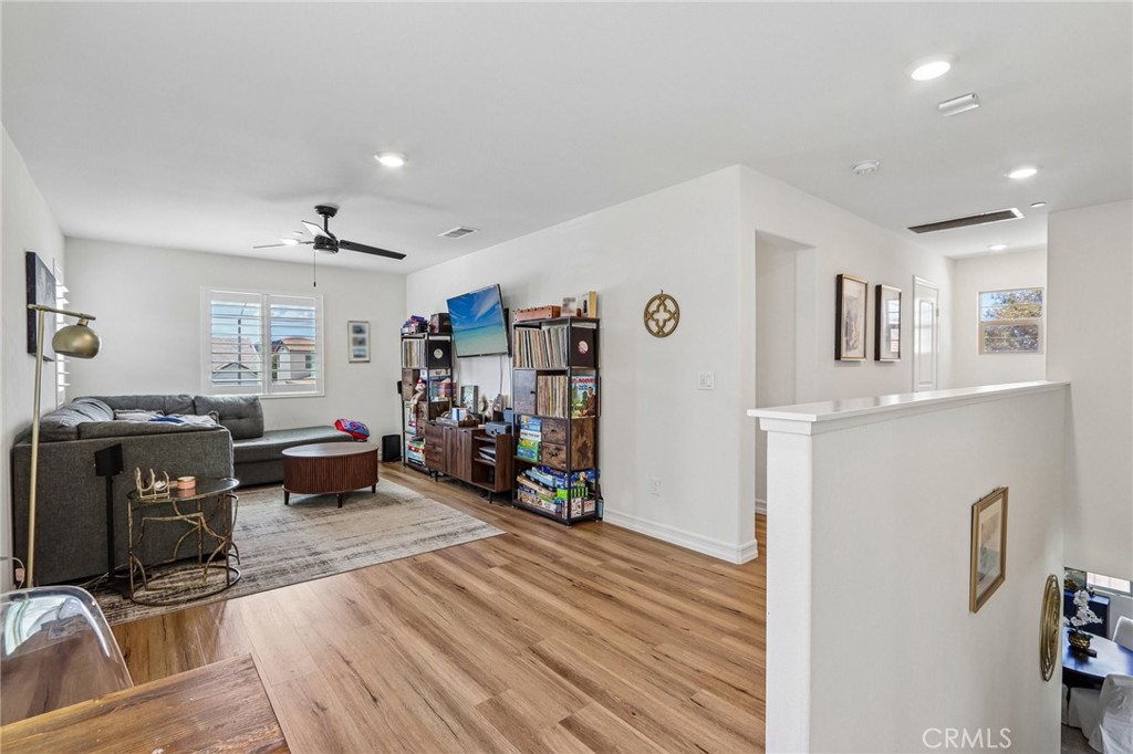 29292 Caravel Drive Property Photo 24