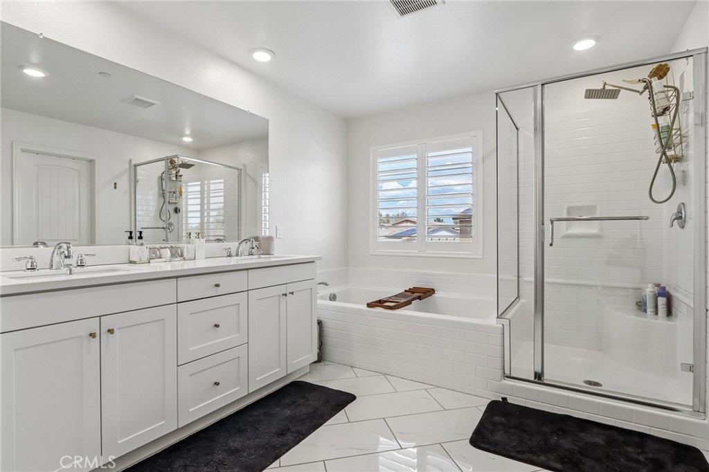 29292 Caravel Drive Property Photo 33