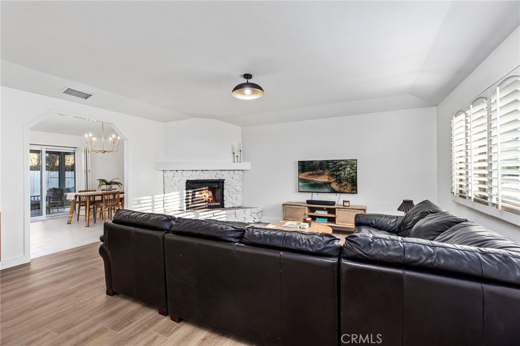 23618 Fair Weather Property Photo 5