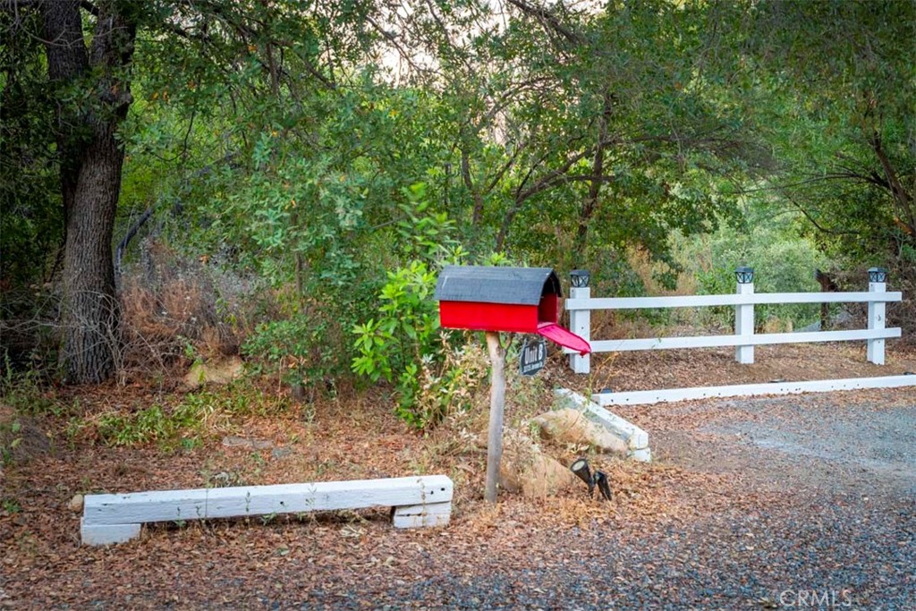 32725 Jerome Property Photo 5
