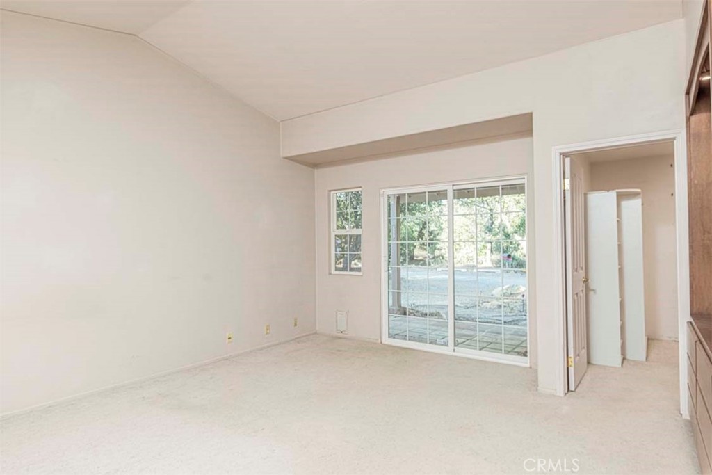 32725 Jerome Property Photo 12