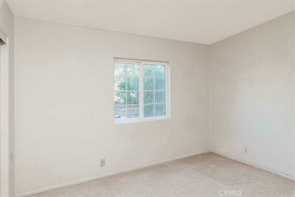 32725 Jerome Property Photo 17