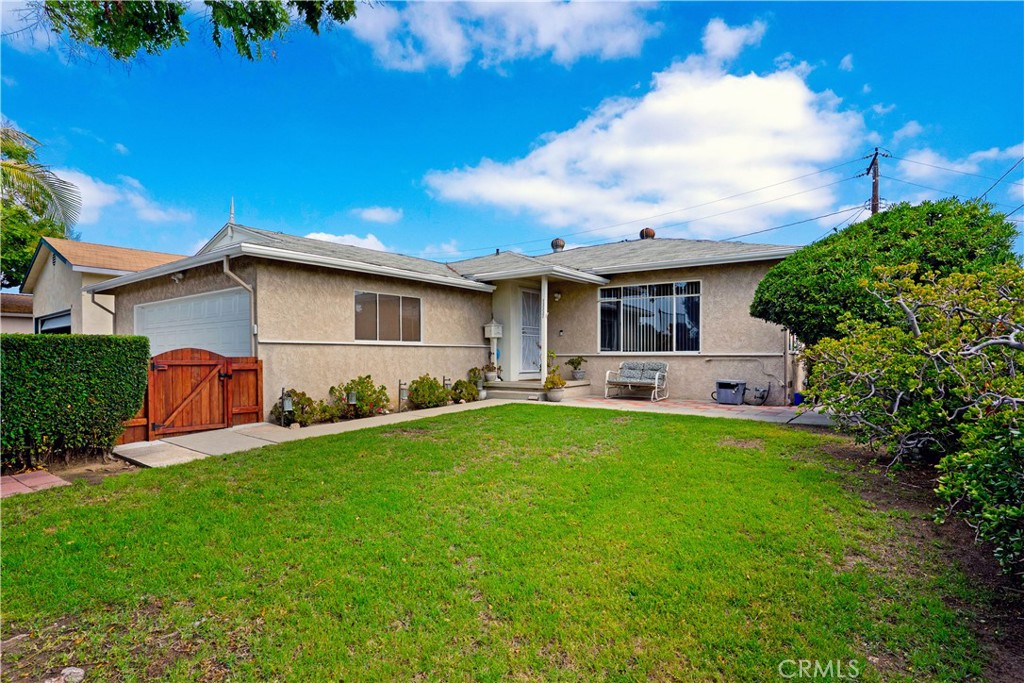 13337 Trumball Property Photo 1