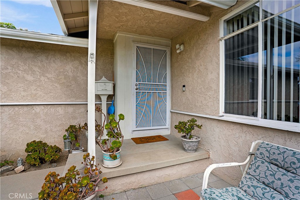 13337 Trumball Property Photo 9