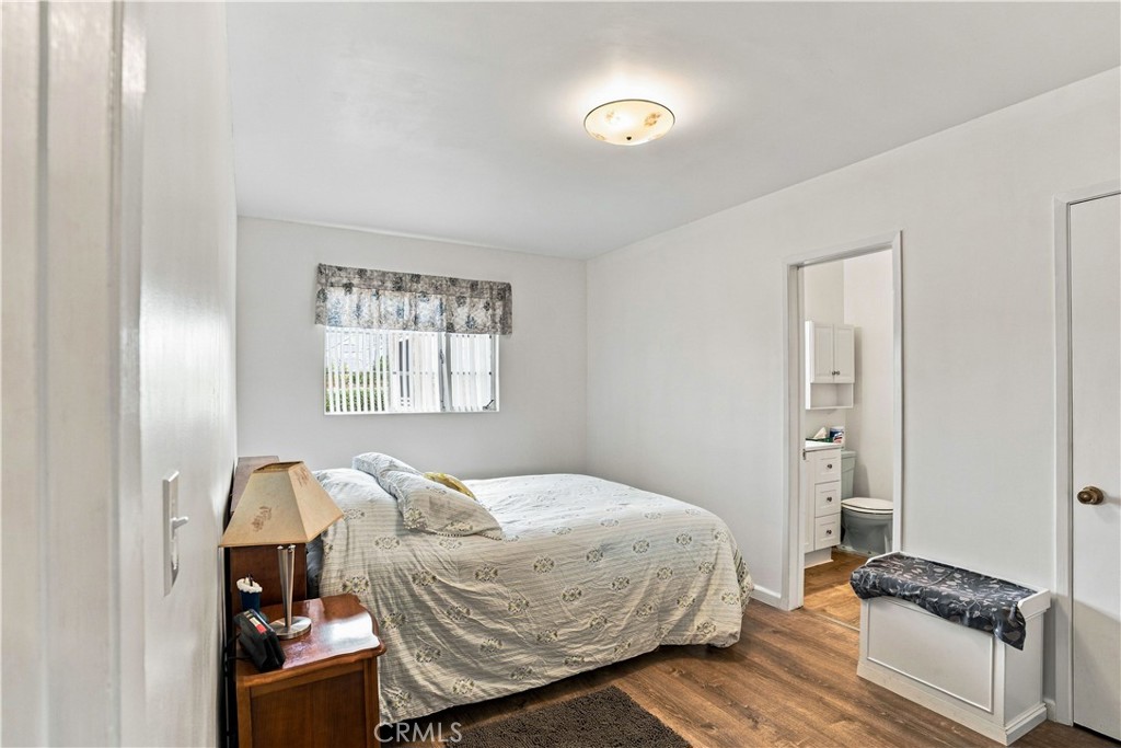 13337 Trumball Property Photo 25