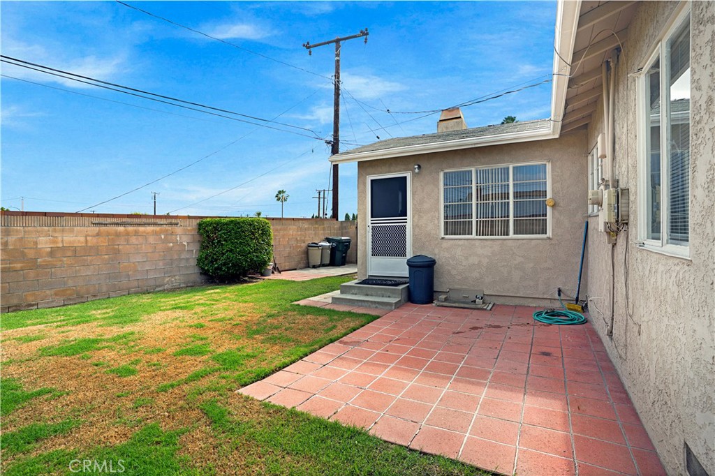 13337 Trumball Property Photo 33