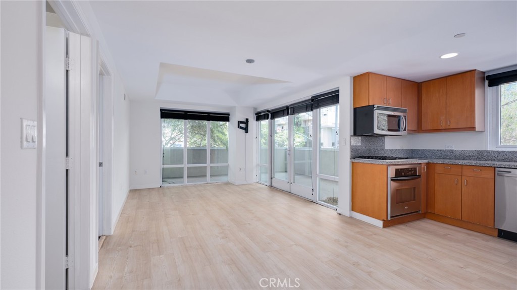 875 G 204 Property Photo 18