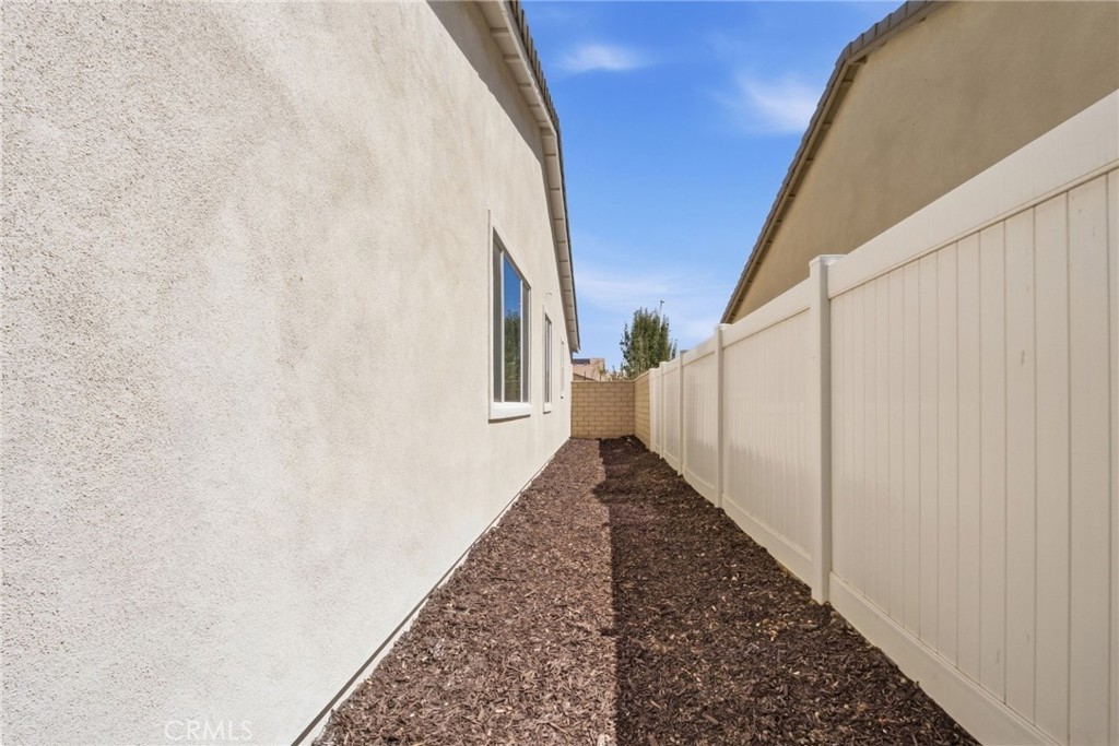 1919 Rodeo Property Photo 28