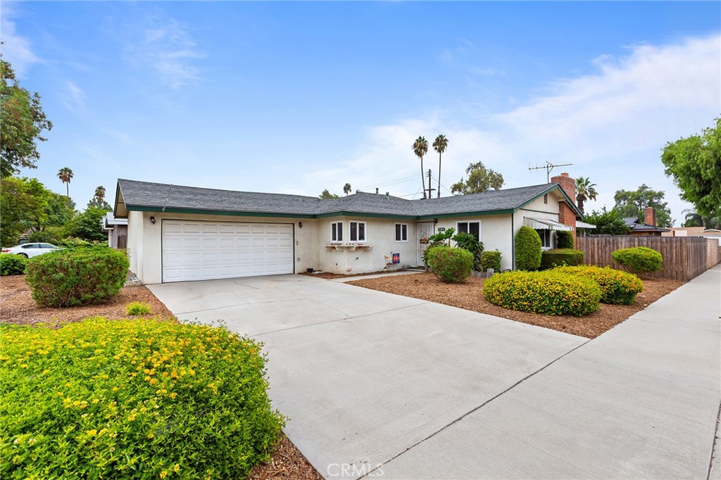 4386 Toyon Road Property Photo 12