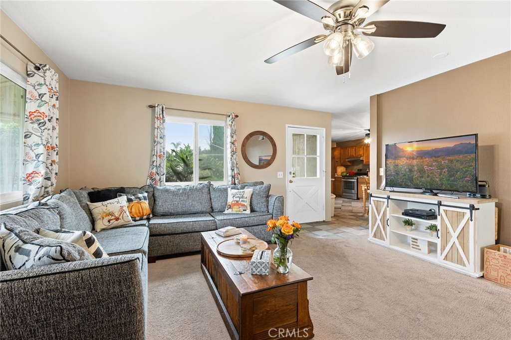 4386 Toyon Road Property Photo 17