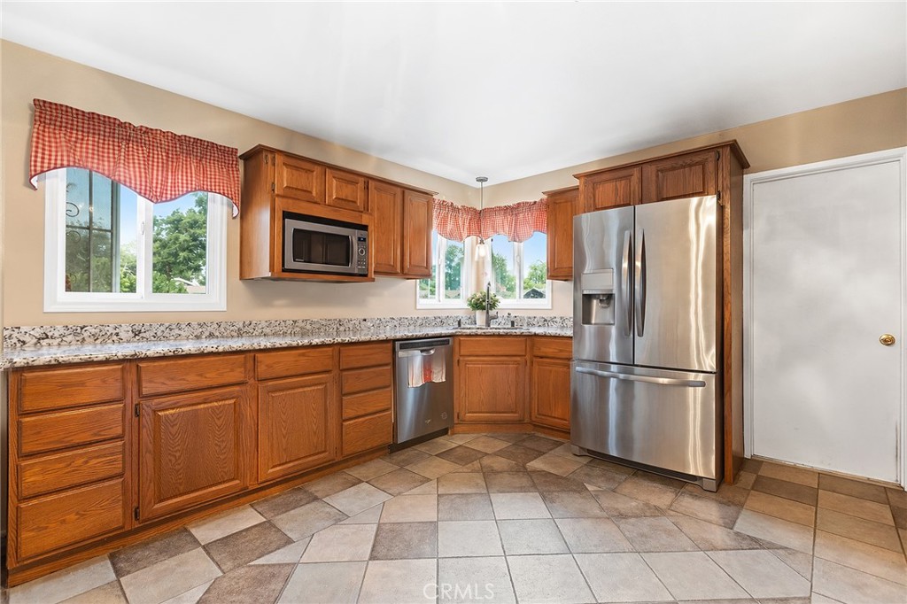 4386 Toyon Road Property Photo 20
