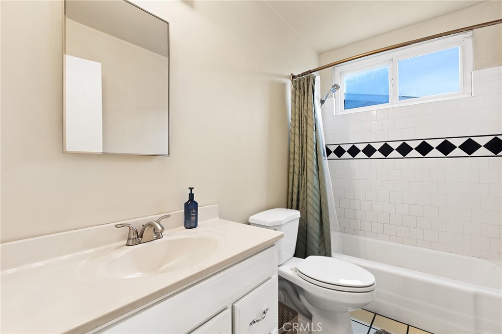 4386 Toyon Road Property Photo 26