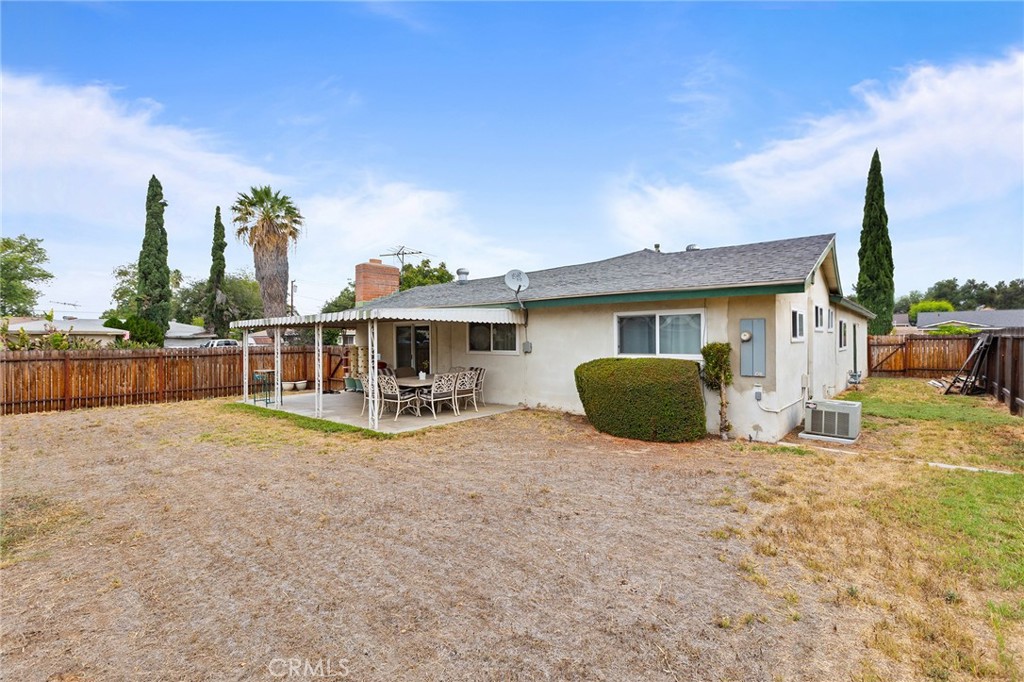4386 Toyon Road Property Photo 35