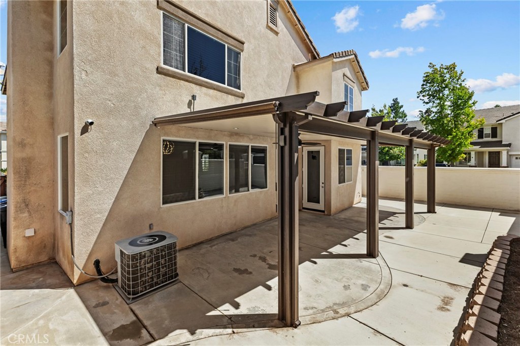 33413 Alagon Property Photo 33