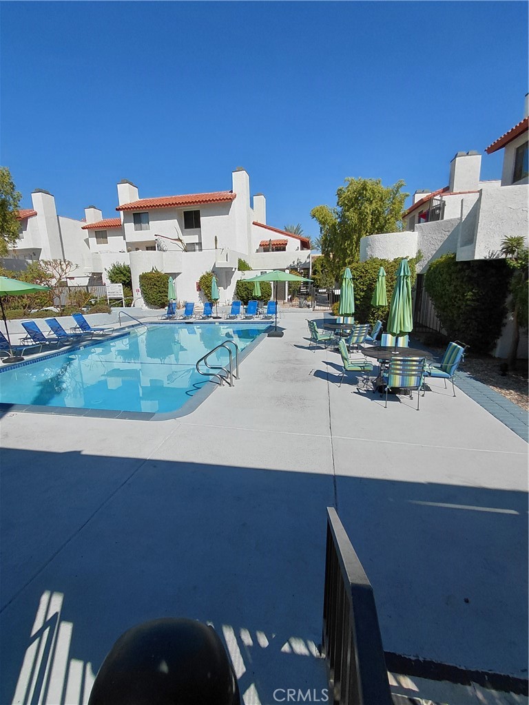 280 S Avenida Caballeros 101 Property Photo 8