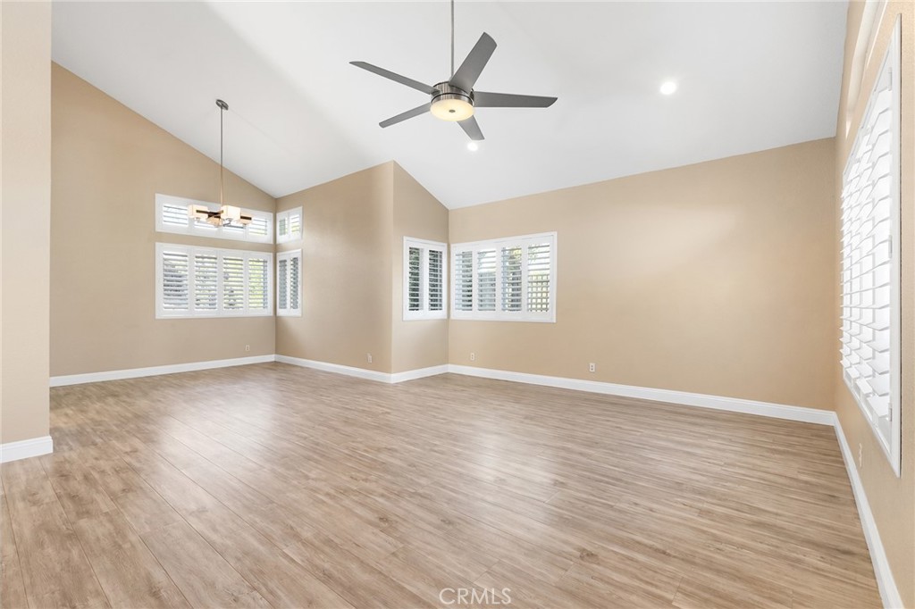 39309 Via Monserate Property Photo 9