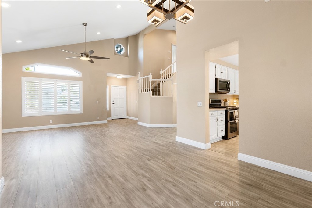39309 Via Monserate Property Photo 13