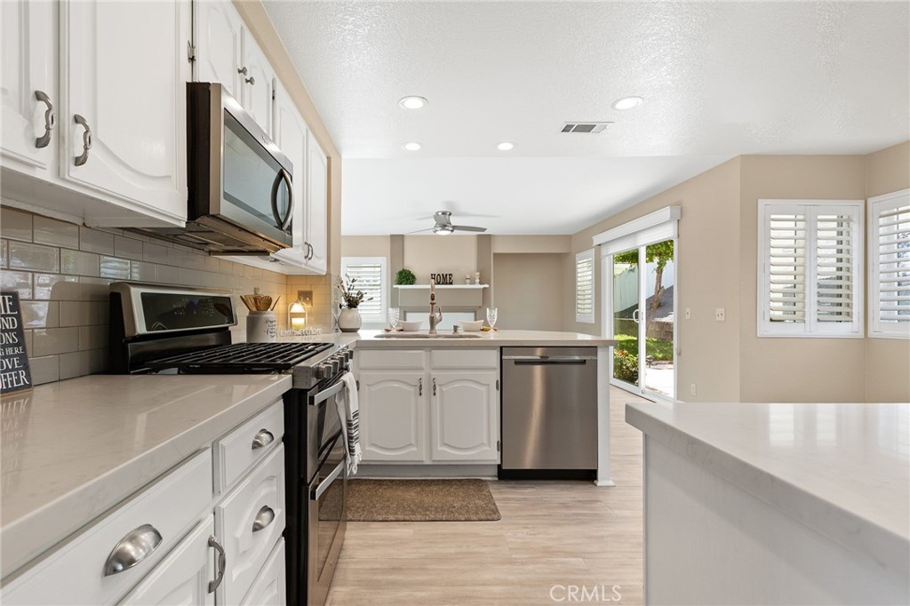 39309 Via Monserate Property Photo 16