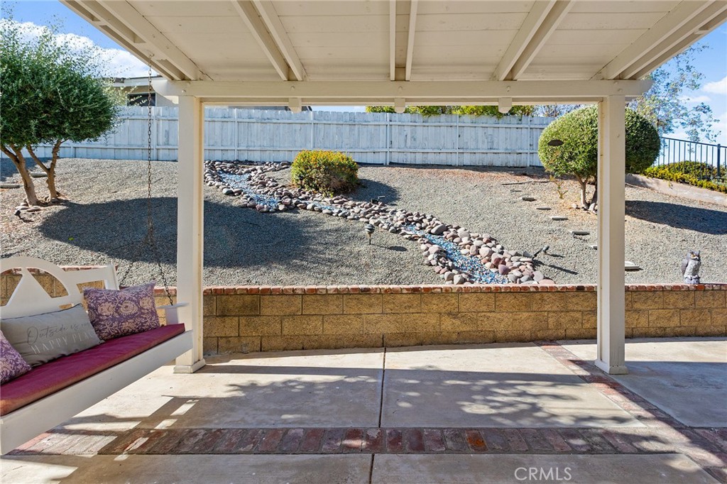 39309 Via Monserate Property Photo 44