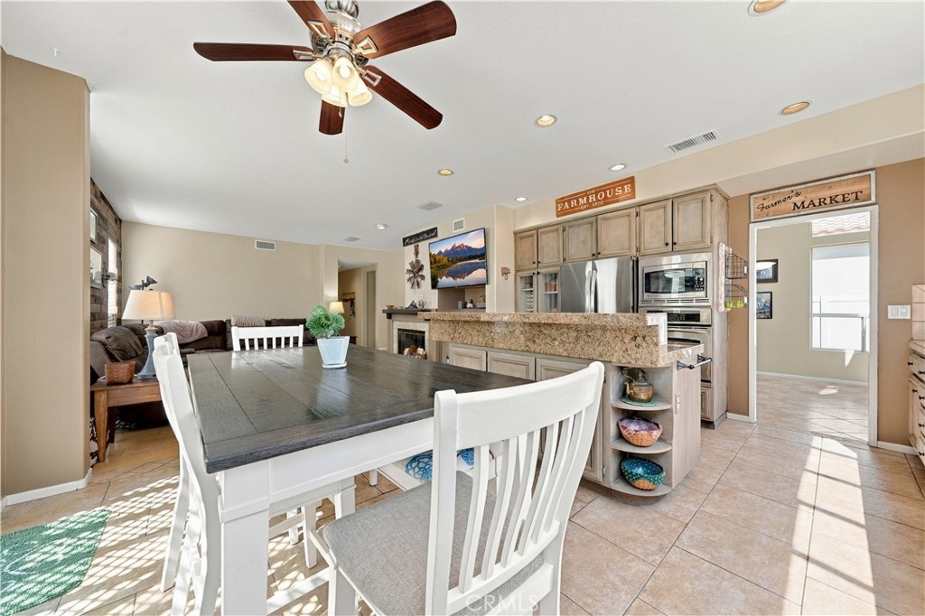 45556 Via Jaca Property Photo 14