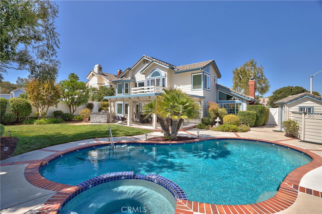 30569 Bridgeview Circle Property Photo 1