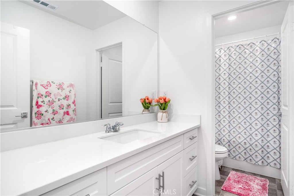 31667 Cobalite Property Photo 19