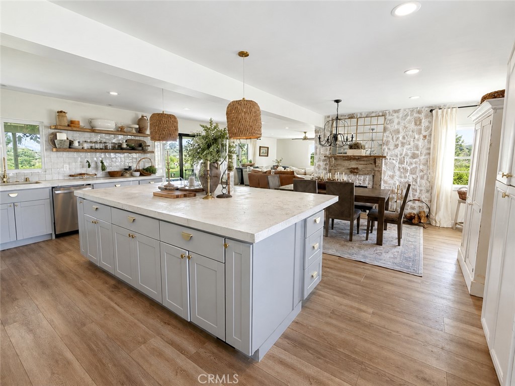 31383 Overcrest Property Photo 2