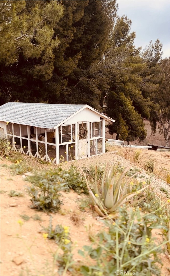 31383 Overcrest Property Photo 5