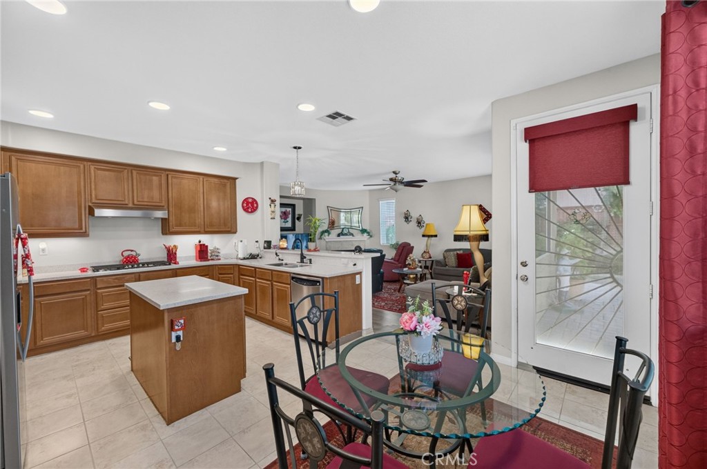 30392 Terrain Property Photo 16