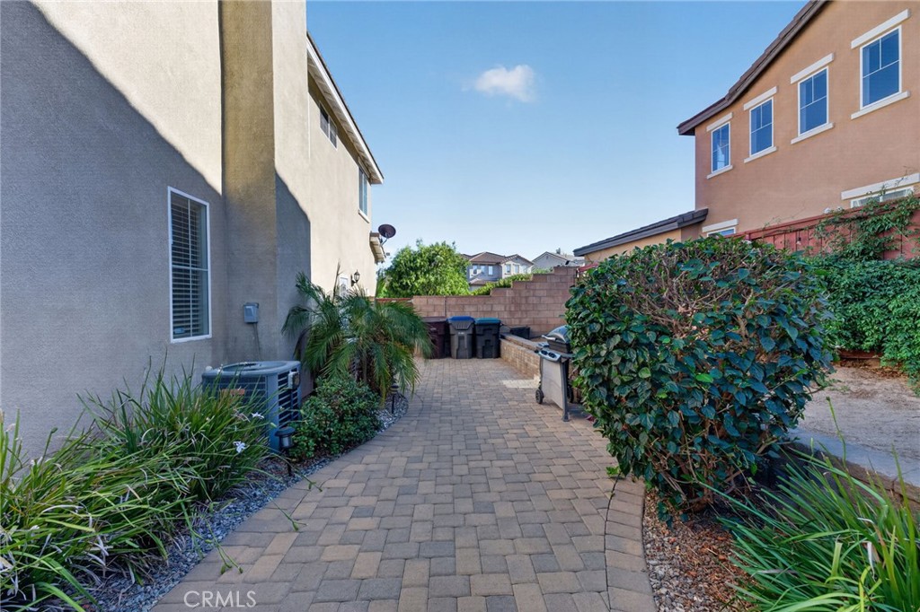30392 Terrain Property Photo 46