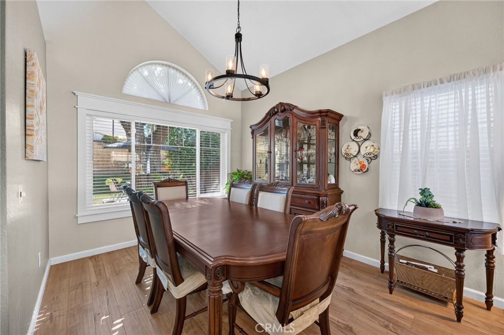 977 Sussex Property Photo 7