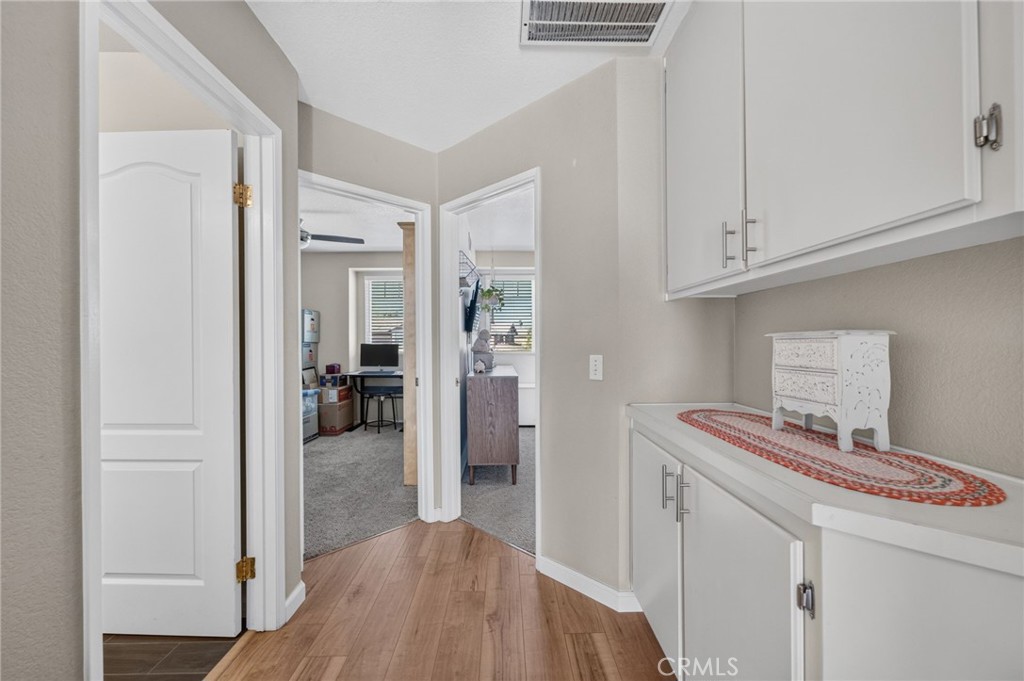 977 Sussex Property Photo 20