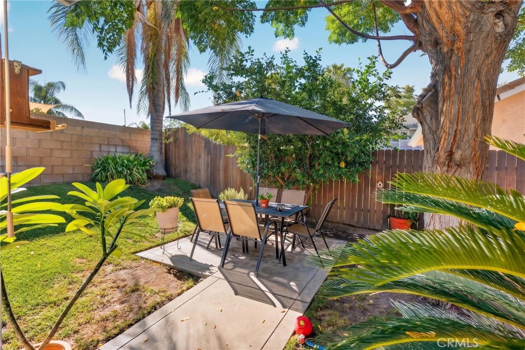 977 Sussex Property Photo 30