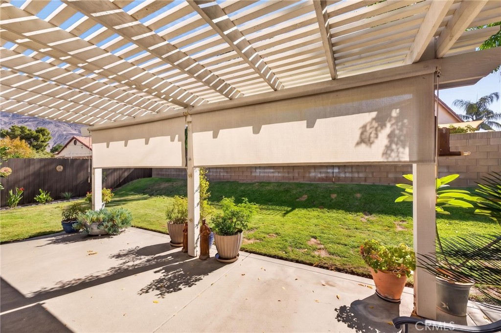 977 Sussex Property Photo 35