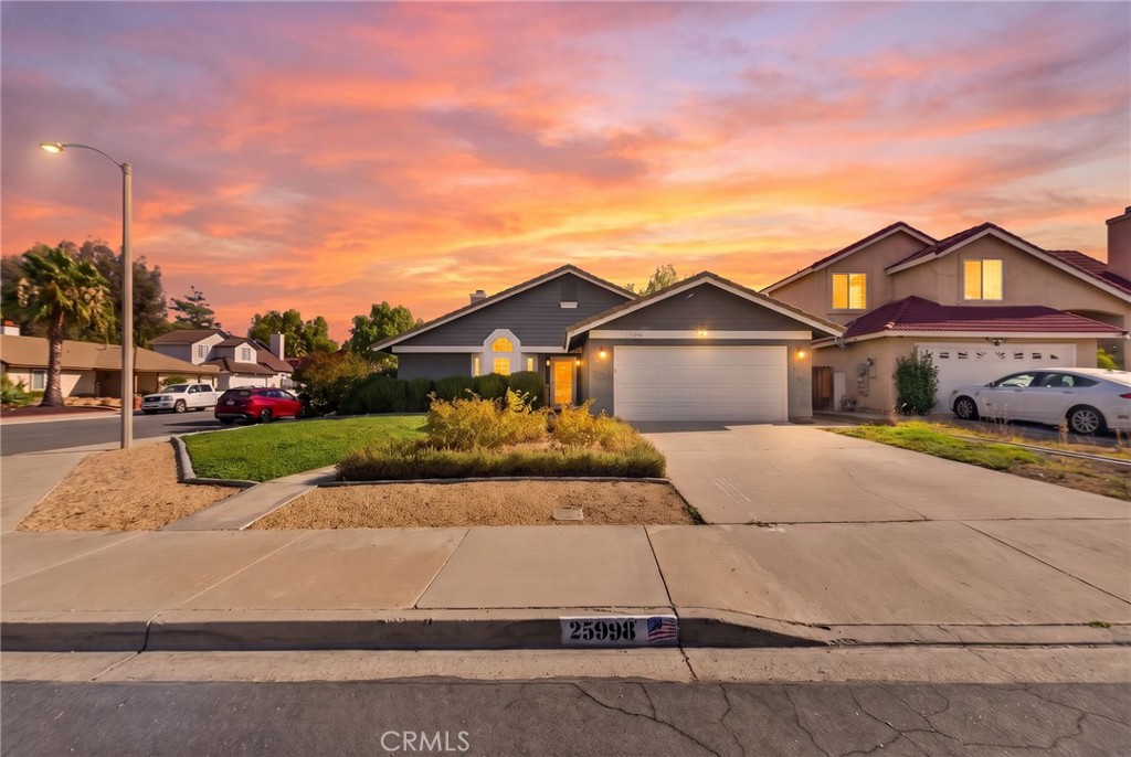 25998 Summer Dawn Court Property Photo 1