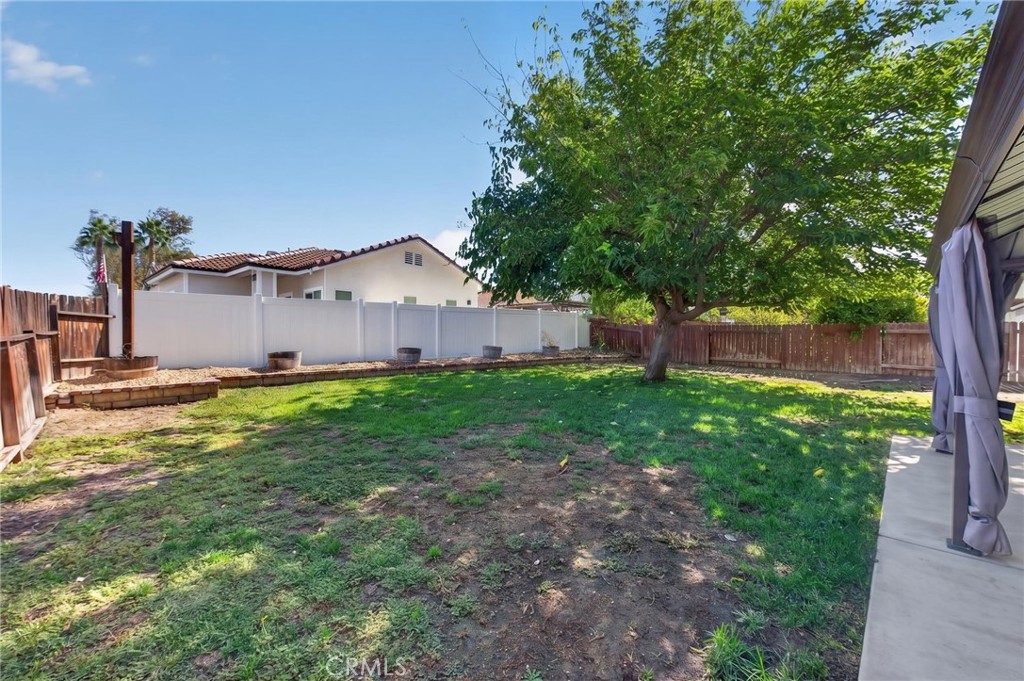 25998 Summer Dawn Court Property Photo 28