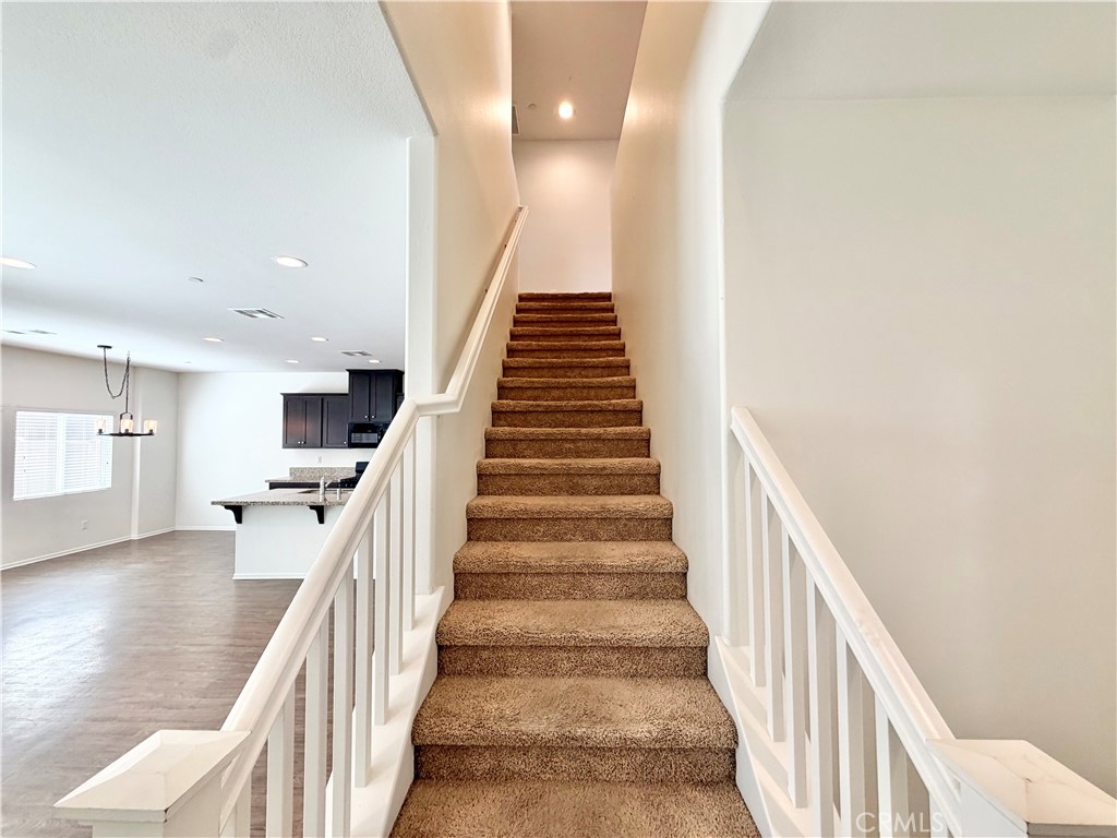 24242 Hazelnut Avenue Property Photo 18