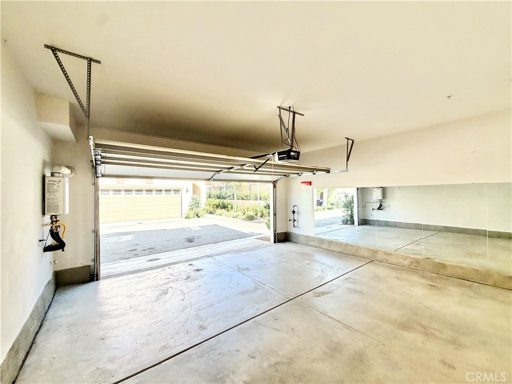 24242 Hazelnut Avenue Property Photo 40