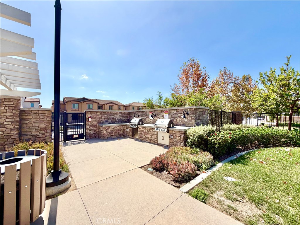 24242 Hazelnut Avenue Property Photo 43