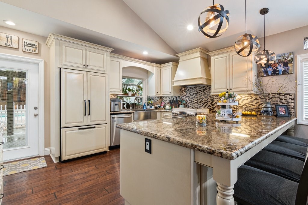 36345 Provence Property Photo 8