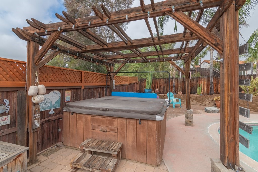 36345 Provence Property Photo 28