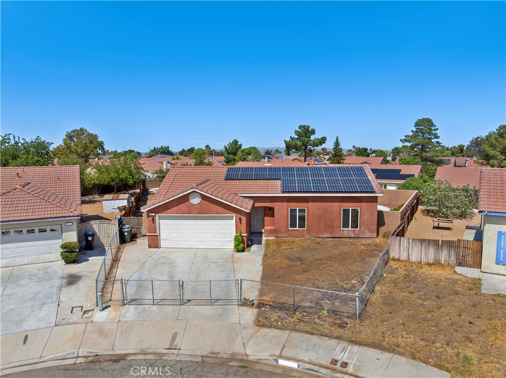 10716 Wakefield Street E Property Photo 44